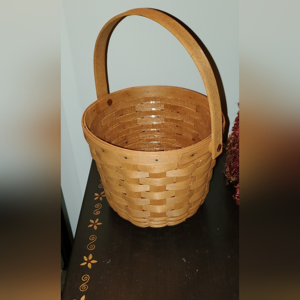 1994 LONGABERGER BASKET